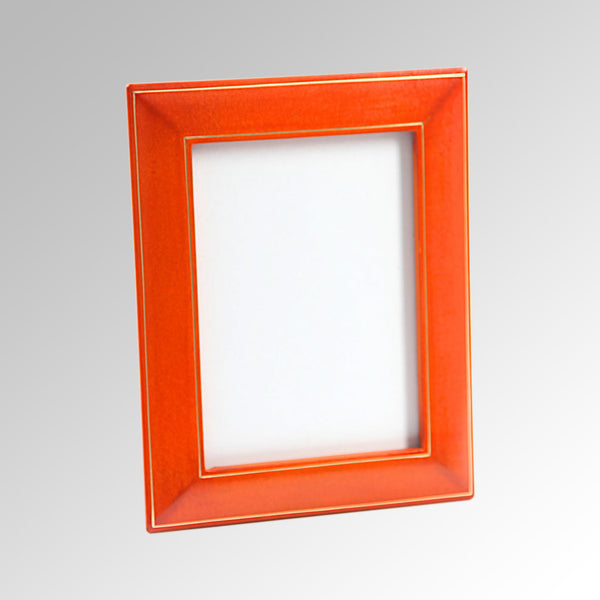 LEATHER 5” x 7” PHOTO FRAME